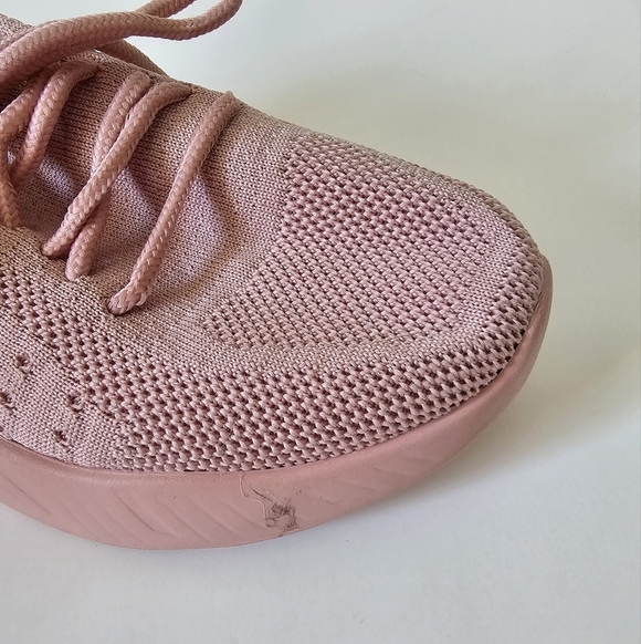 Women's Pink Knit Sneakers Size 39 - Picture 3 of 4
